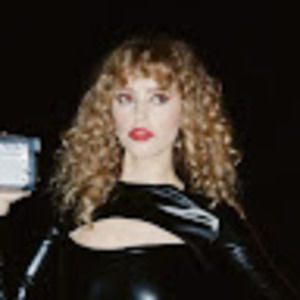 Meet your Posher, Zoë